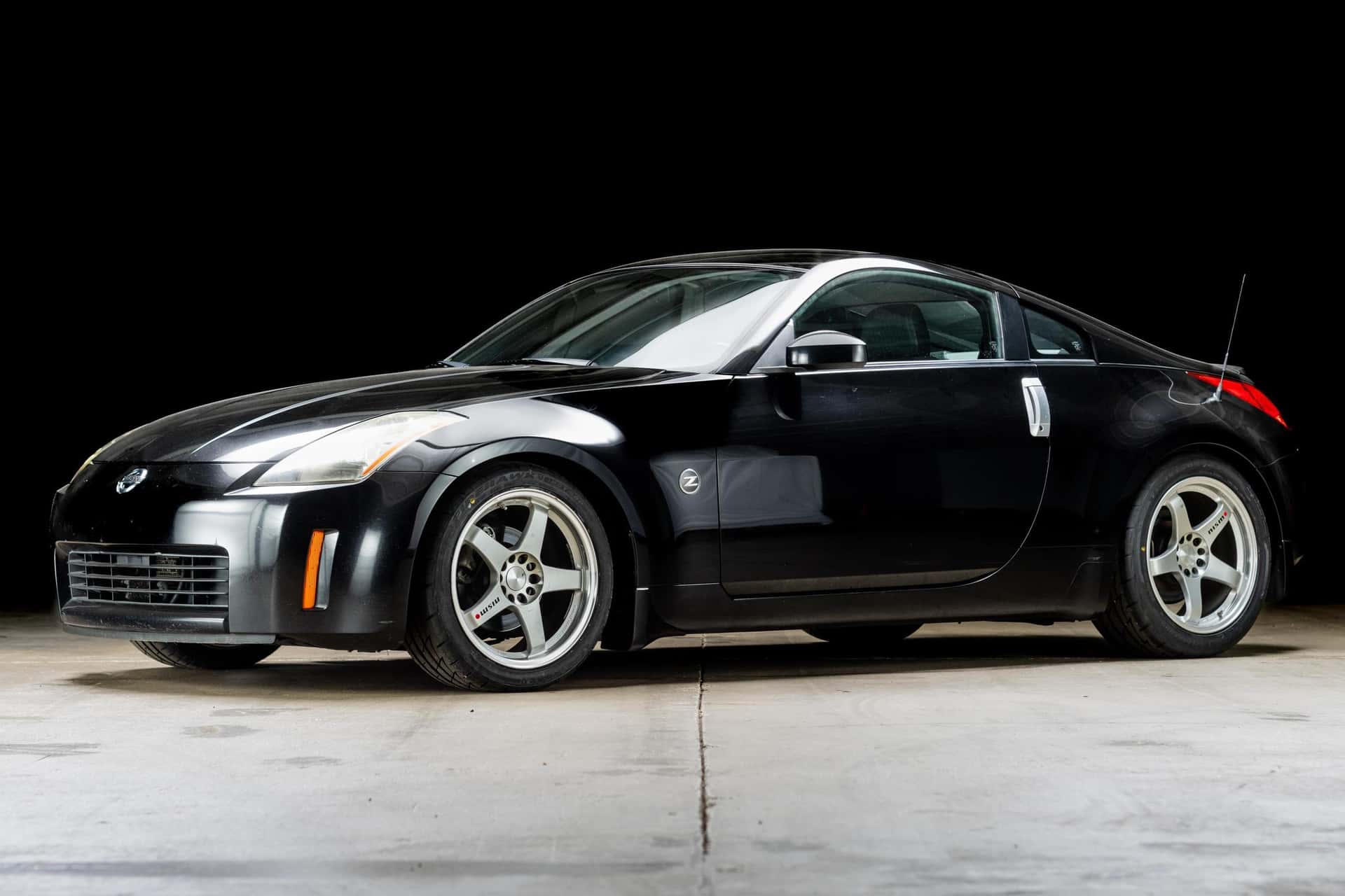 2003 Nissan 350Z sold for $13,000