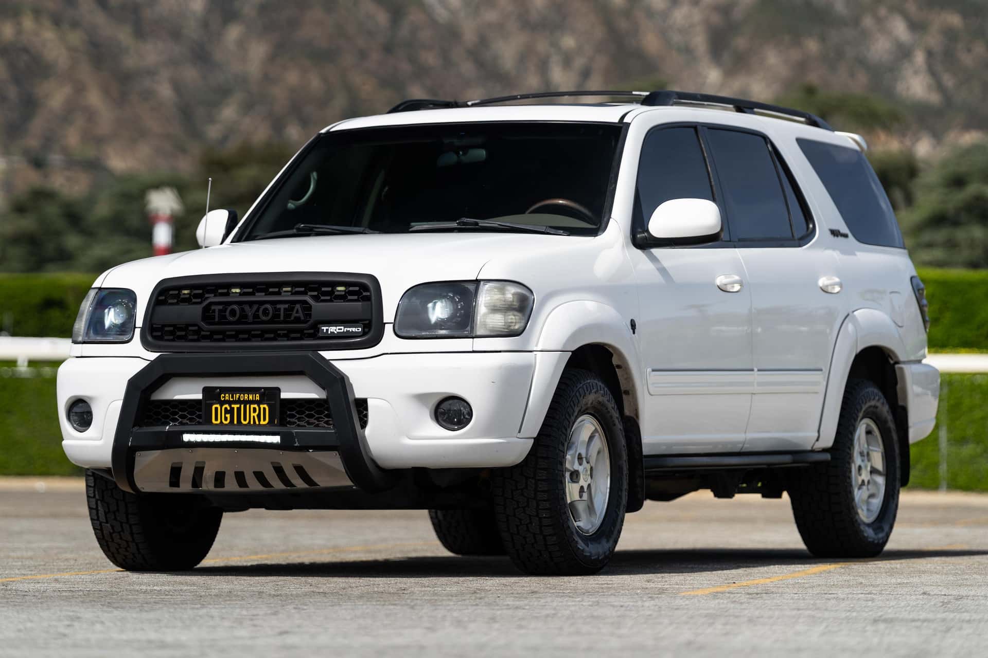 2002 Toyota Sequoia sold for $4,225