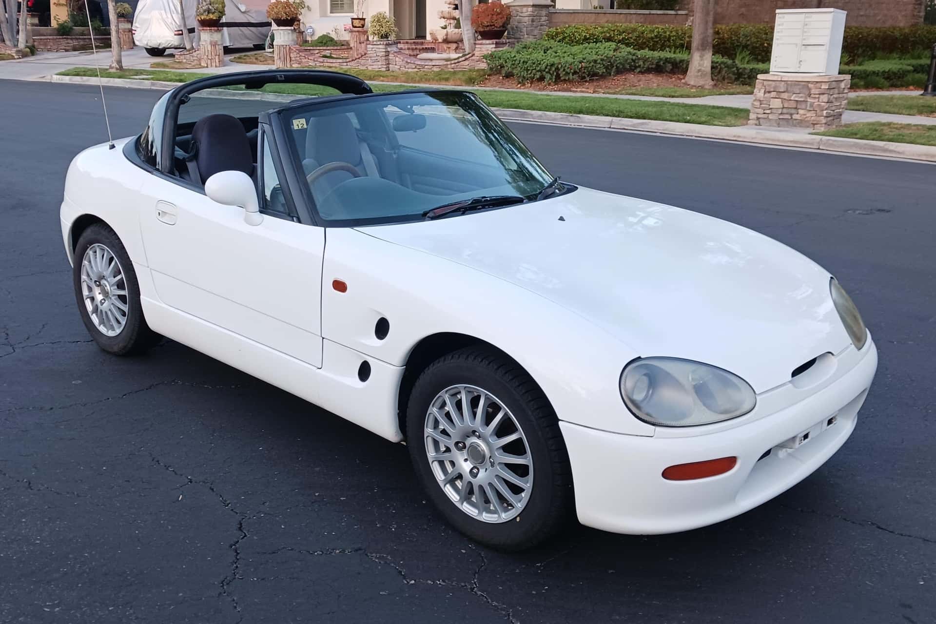 1996 Suzuki Cappuccino sold for $8,888