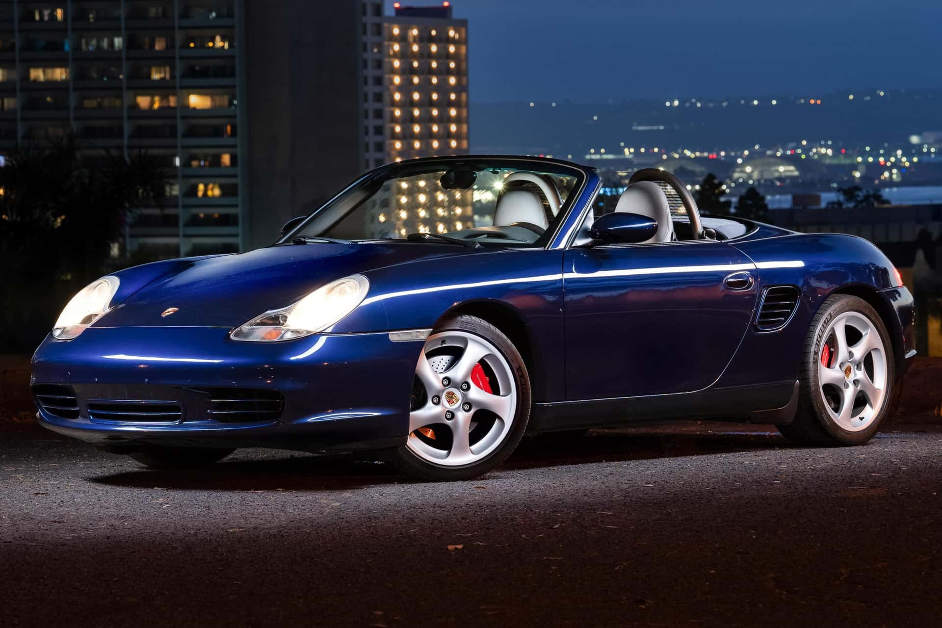 2003 Porsche 986 Boxster sold for $19,000