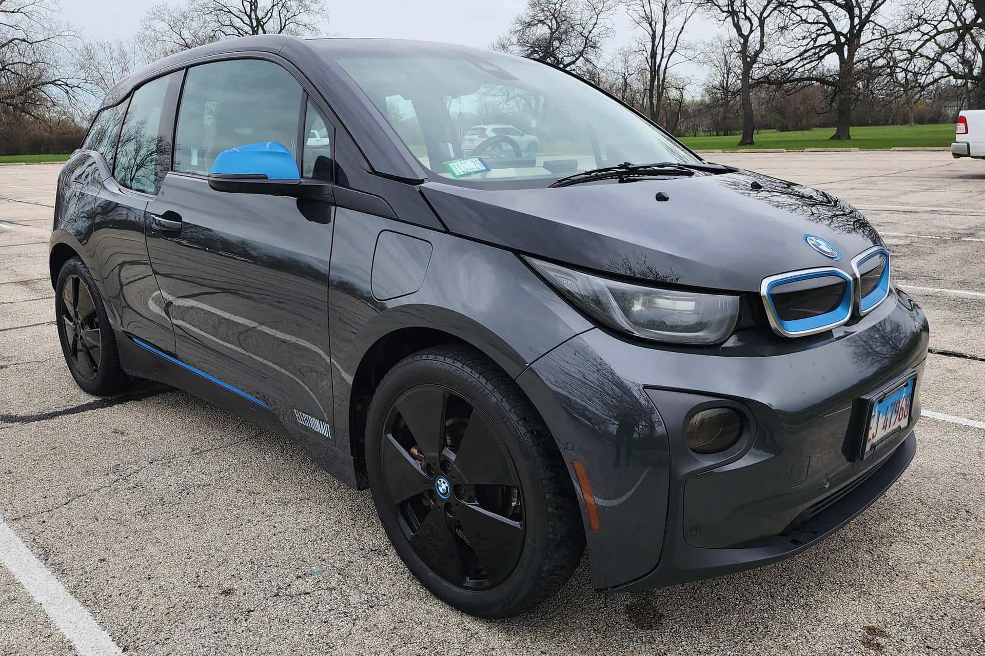 2014 BMW i3 sold for $5,300
