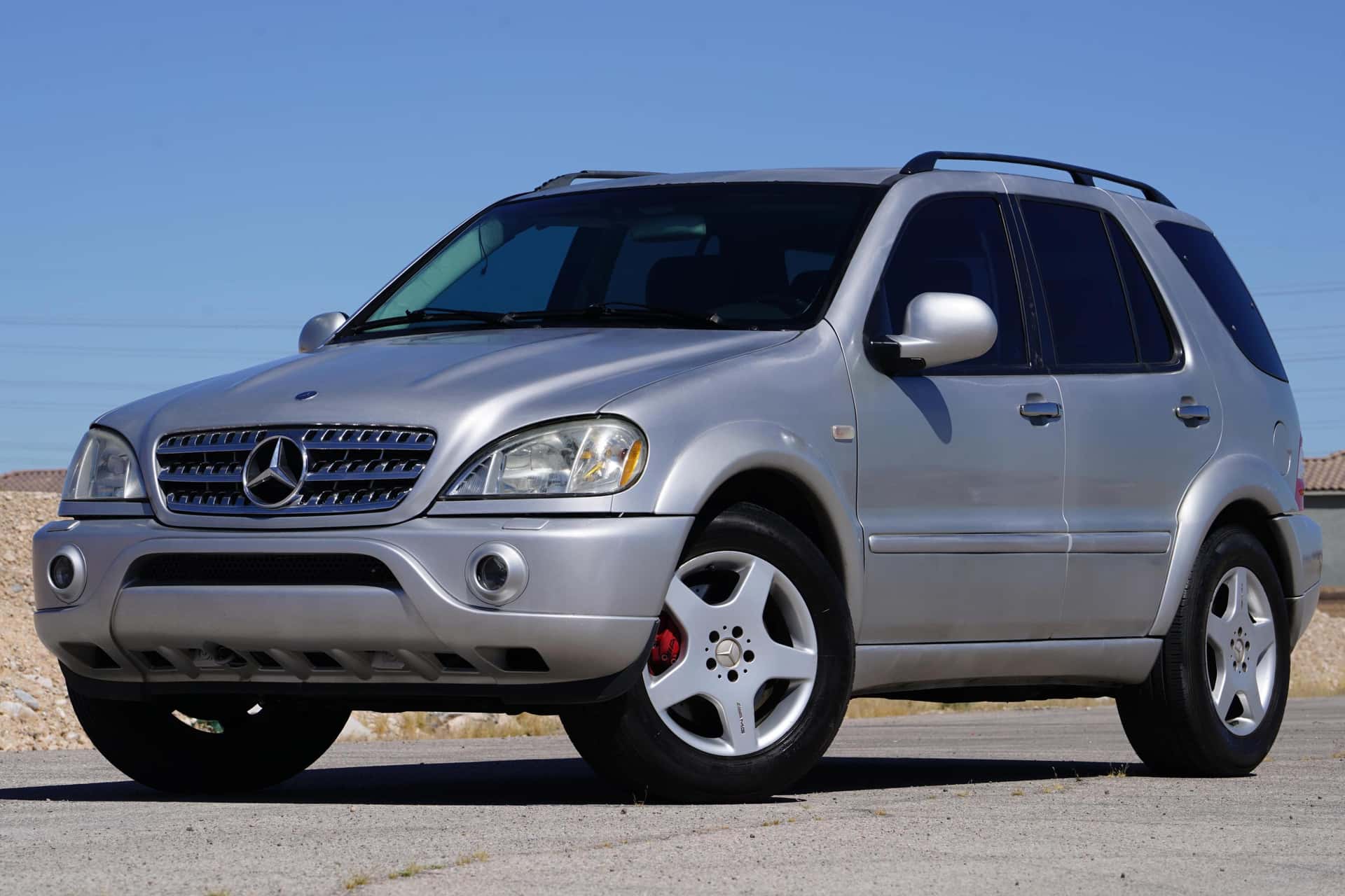 2000 Mercedes-Benz ML AMG sold for $4,400