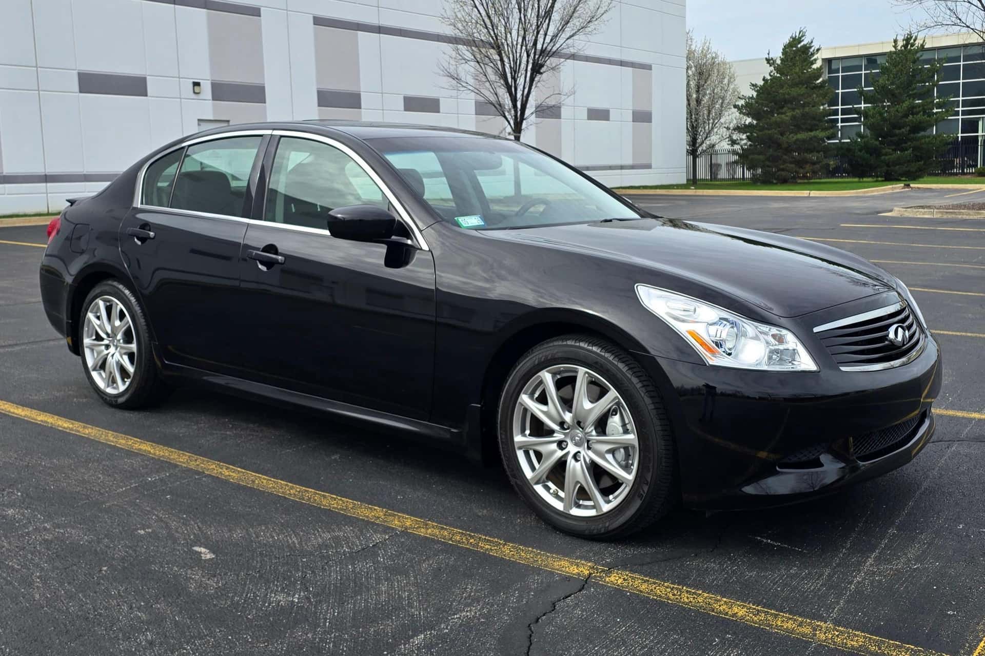 2009 Infiniti G37 sold for $17,500