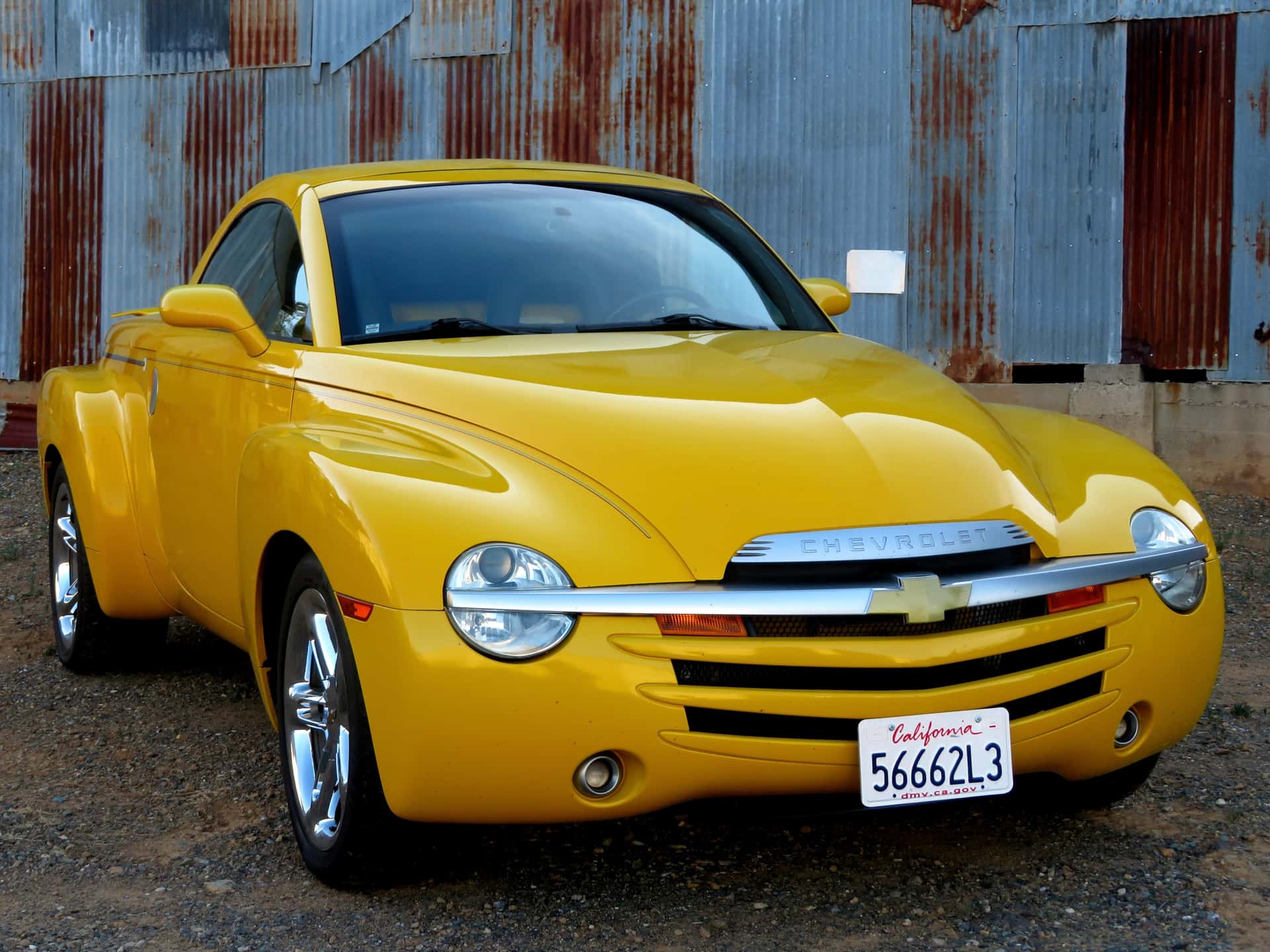 2005 Chevrolet SSR sold for $17,500