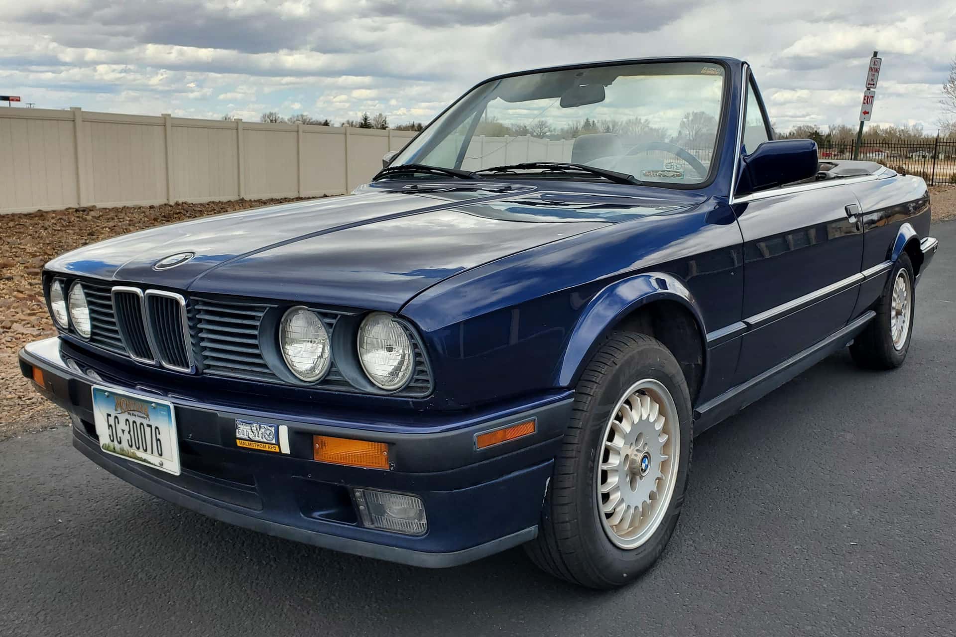 1992 BMW 3 Series sold for $6,600