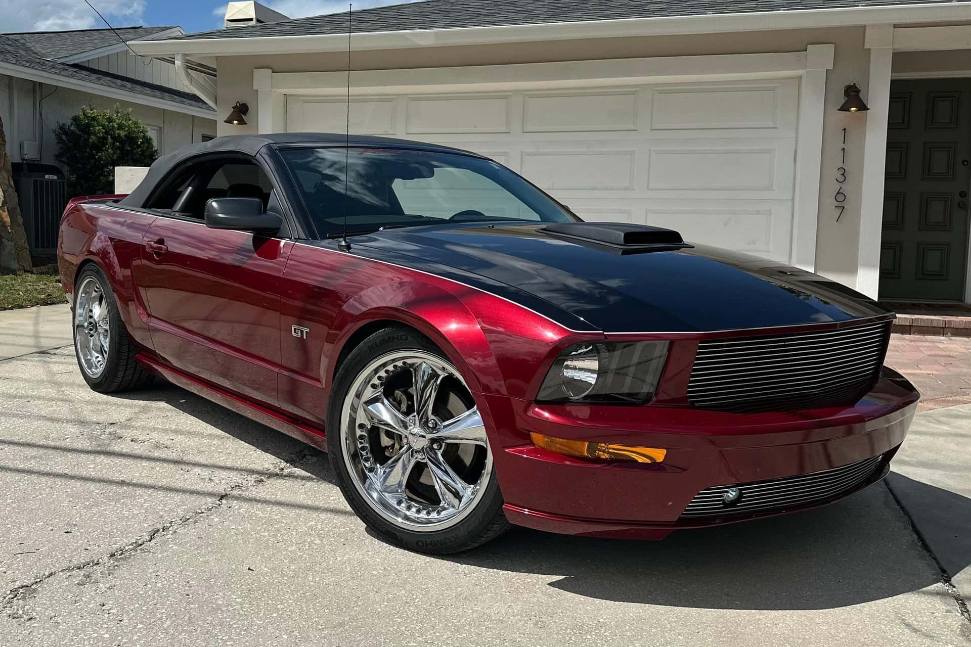 2007 Ford Mustang sold for $10,100