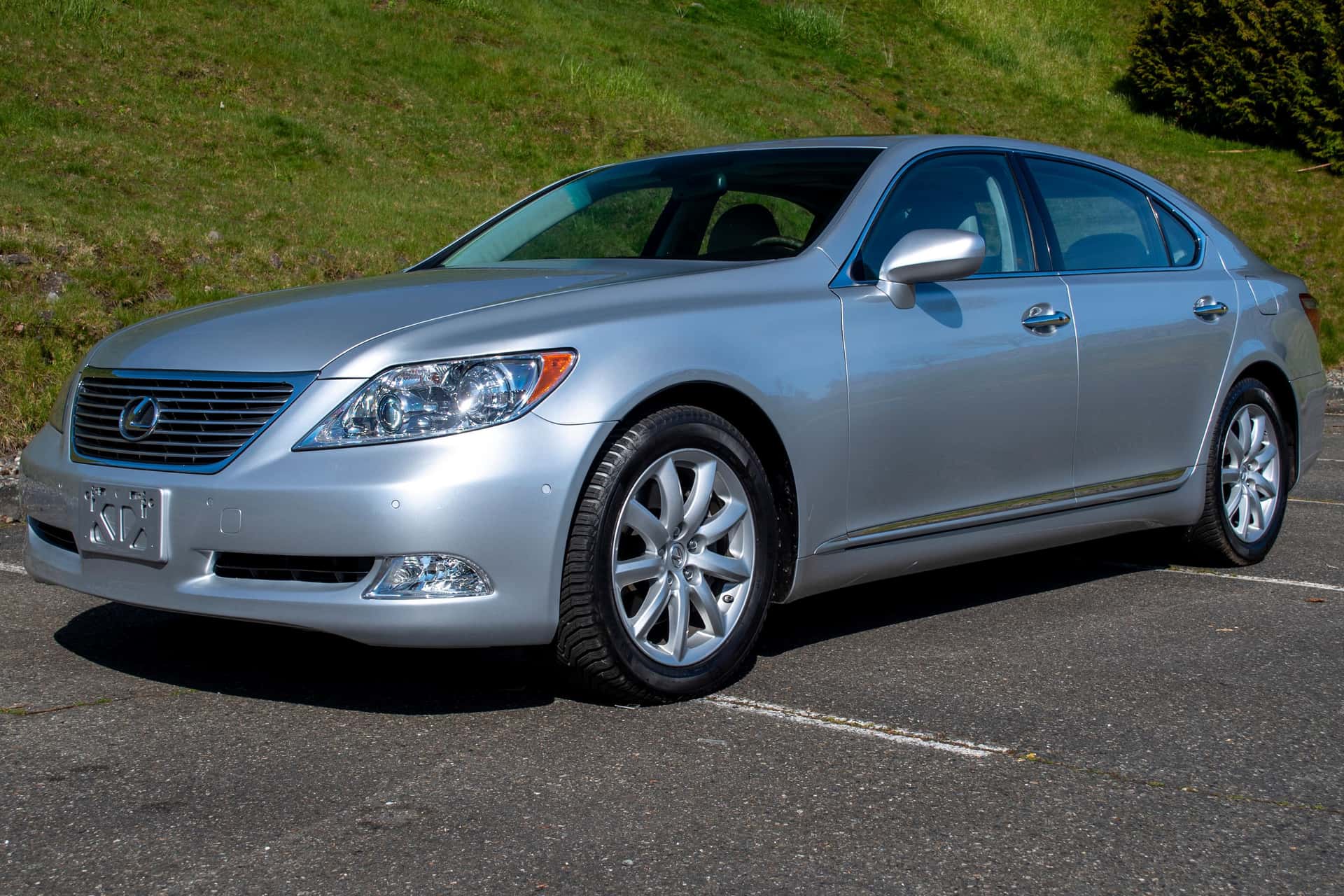 2007 Lexus LS sold for $10,500