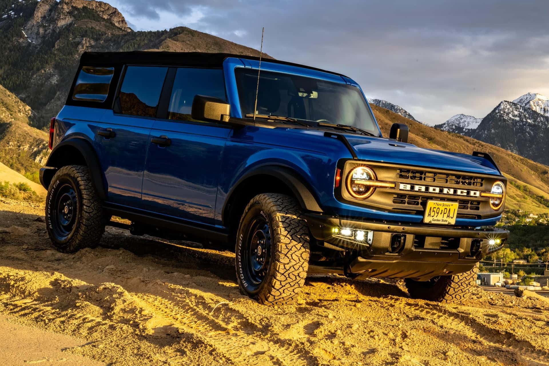 2021 Ford Bronco sold for $27,500