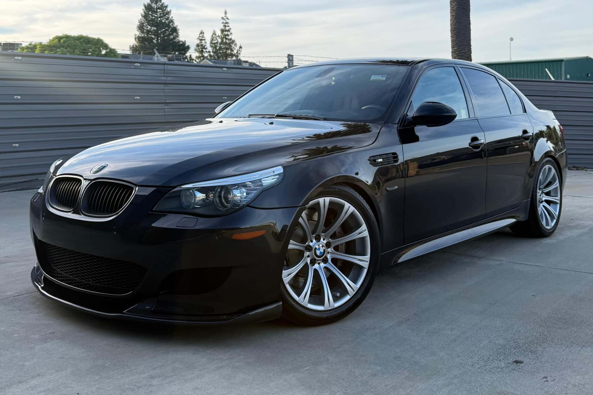 2010 BMW E60 M5 sold for $34,000