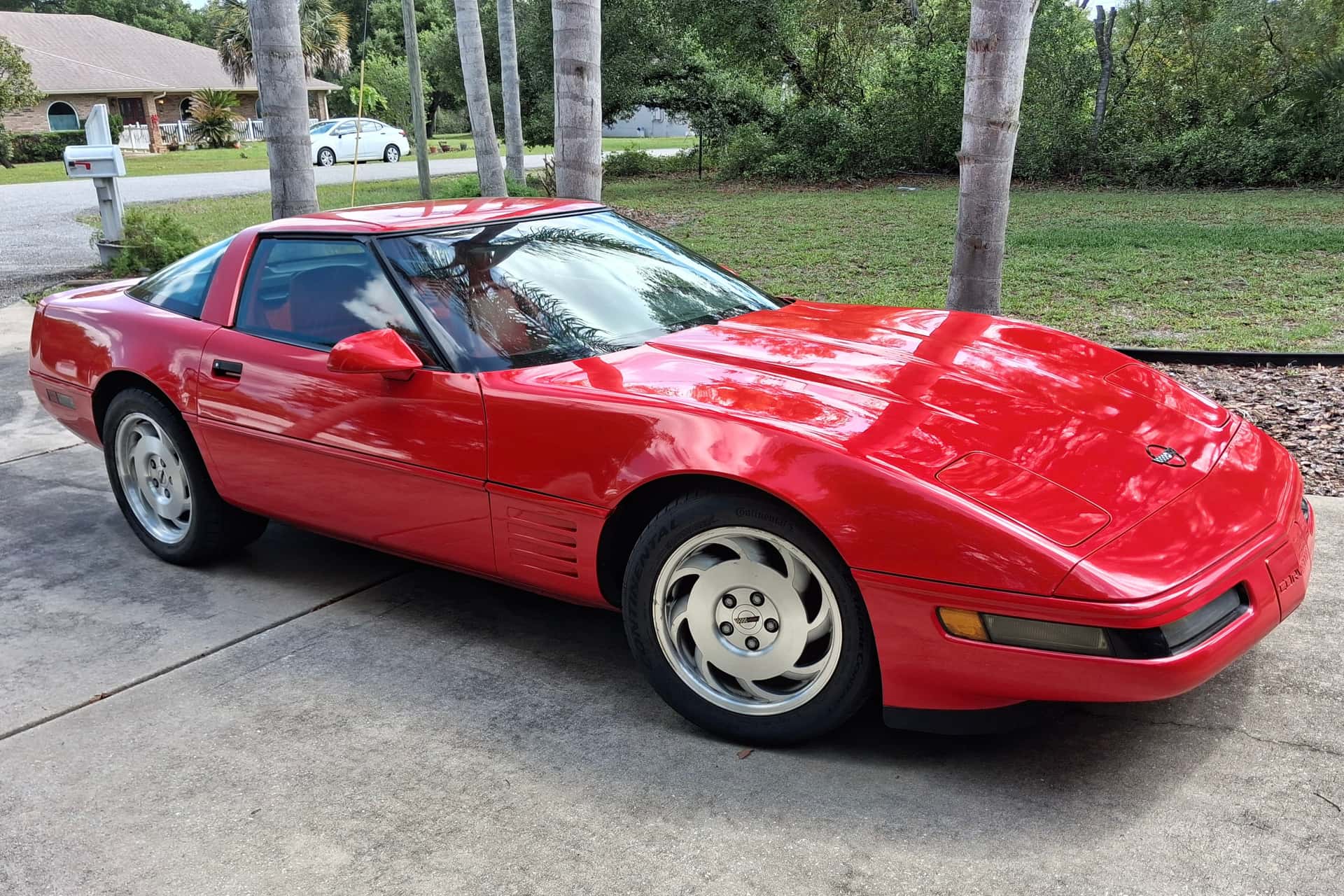 1993 Chevrolet Corvette sold for $9,250