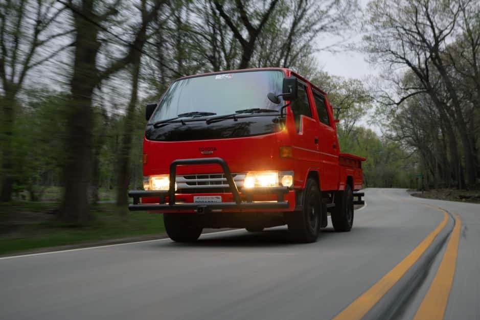 1999 Toyota HiAce sold for $25,000