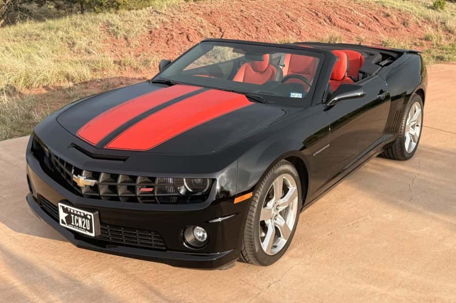 2013 Chevrolet Camaro (5th Generation – 2010-2015) sold for $32,000