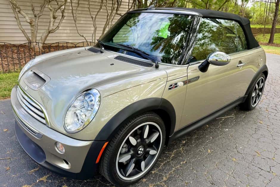 2008 Mini R52 Cooper Convertible sold for $23,250