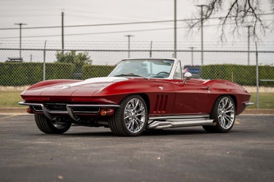 1965 Chevrolet Corvette C2 (1965) sold for $131,000