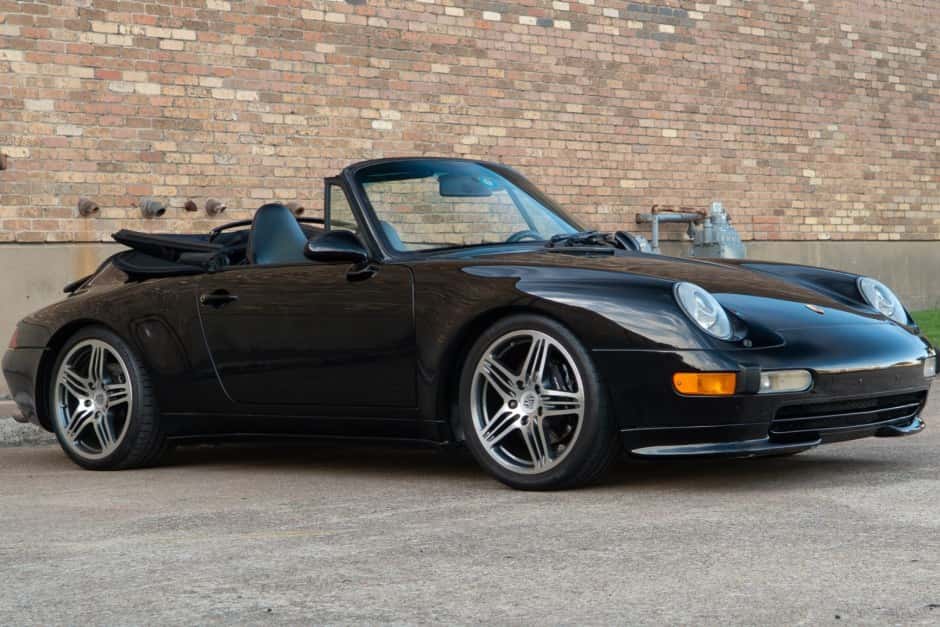 1998 Porsche 993 911 Carrera sold for $86,500