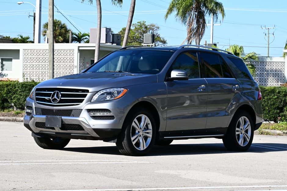 2014 Mercedes-Benz M-Class & GLE-Class sold for $15,000