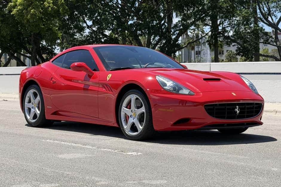 2012 Ferrari California sold for $81,000