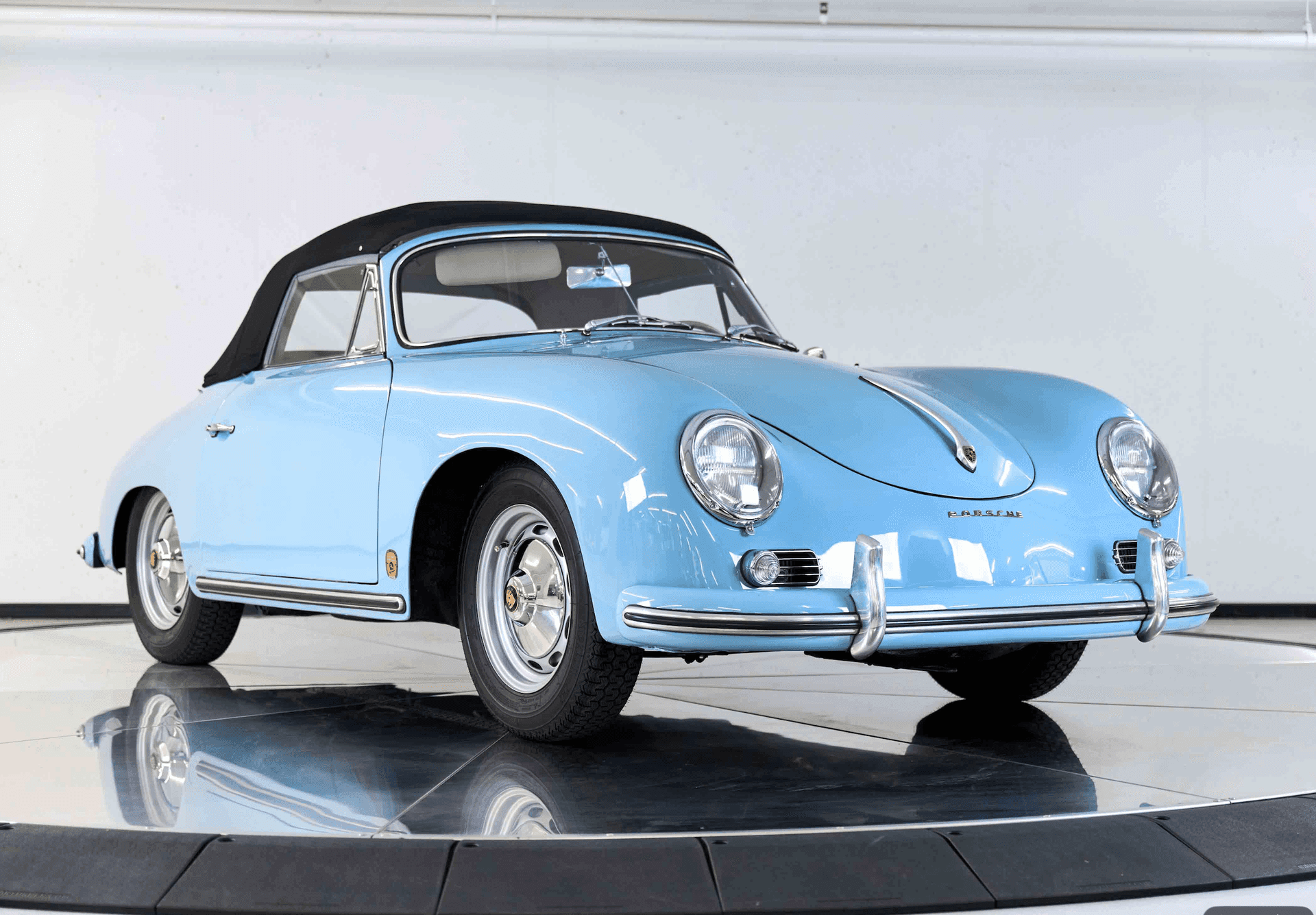 1959 Porsche 356A sold for $177,000