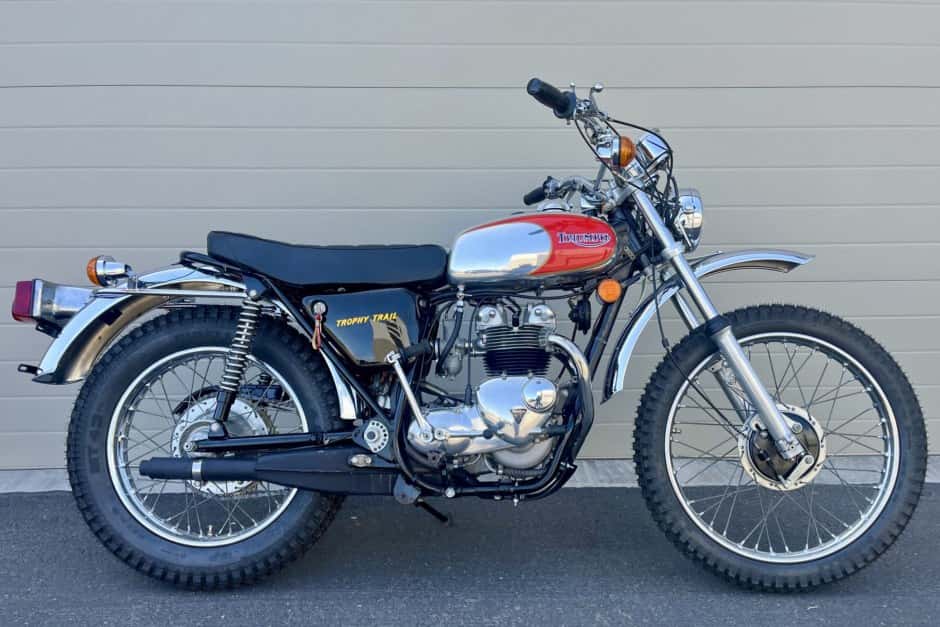 1974 Triumph Trophy sold for $7,650