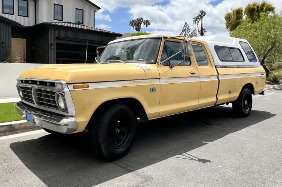 1974 Ford F-Series 1973-1979 sold for $11,777
