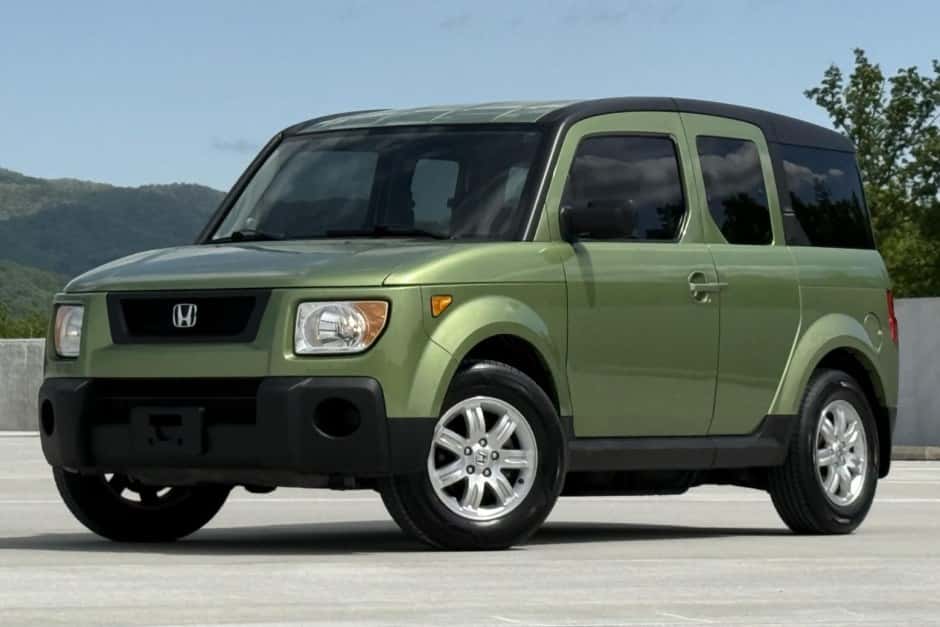 2006 Honda Element sold for $22,000