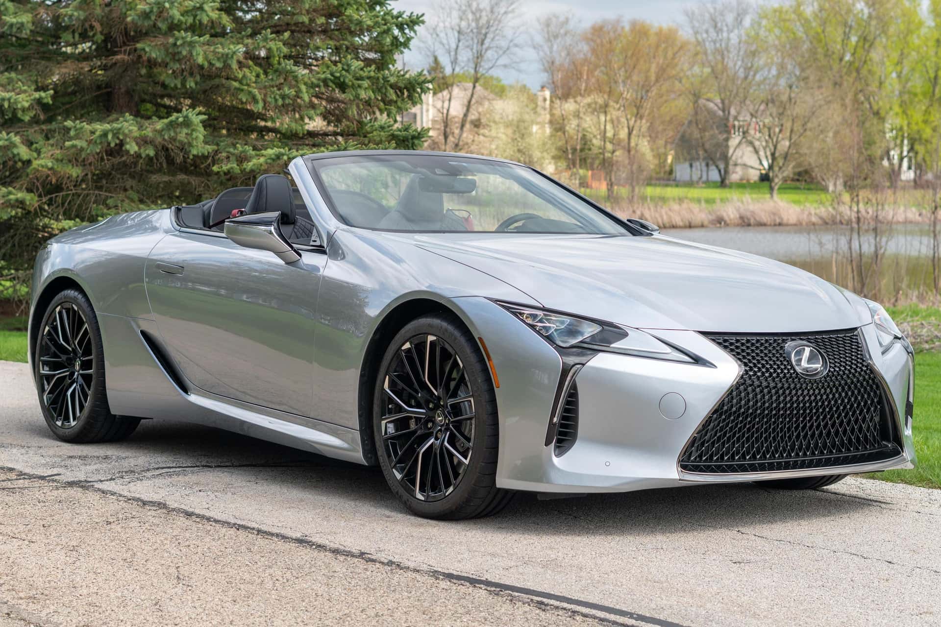 2022 Lexus LC 500 sold for $127,500