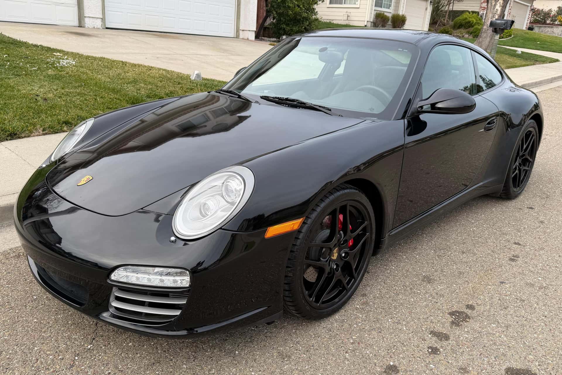 2012 Porsche 997 911 sold for $90,000