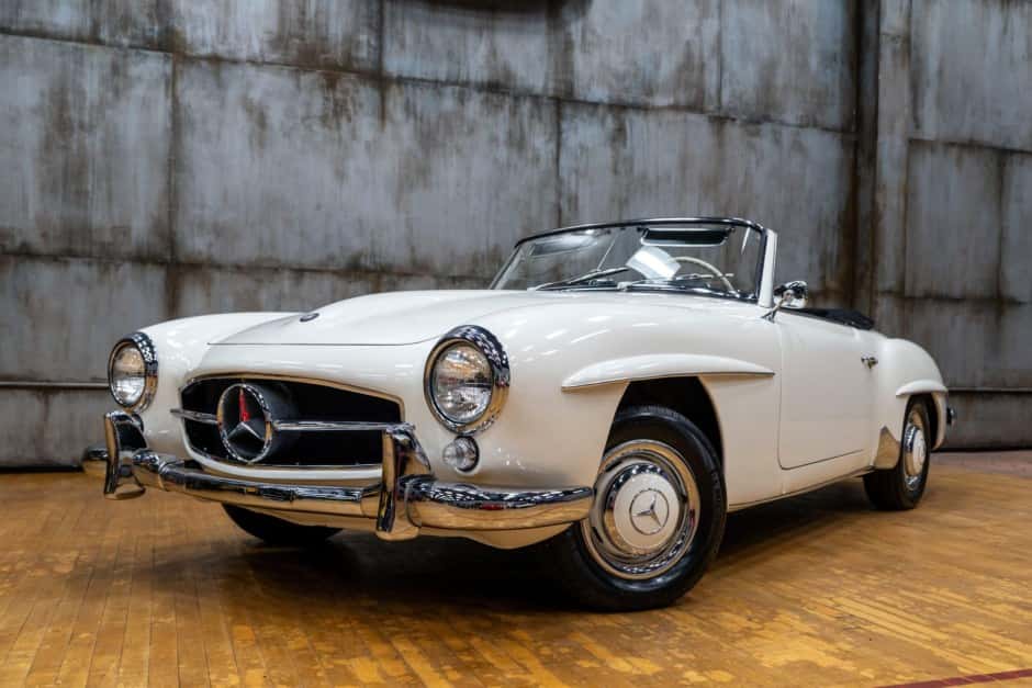 1956 Mercedes-Benz 190SL sold for $85,800