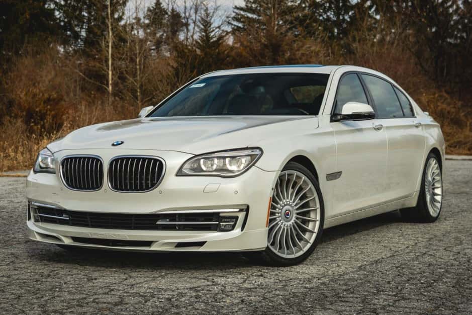 2013 BMW F01/F02 7-Series sold for $15,500