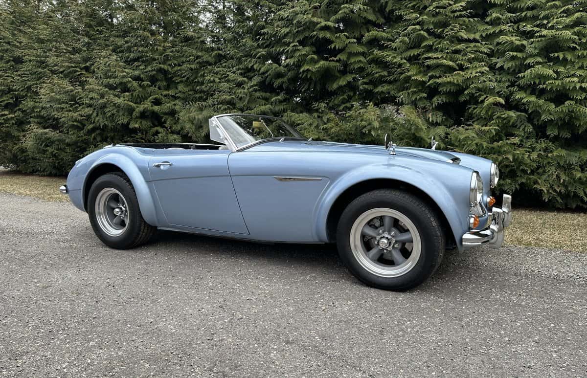 1967 Austin-Healey 3000 Cavaliere Replica sold for $28,875