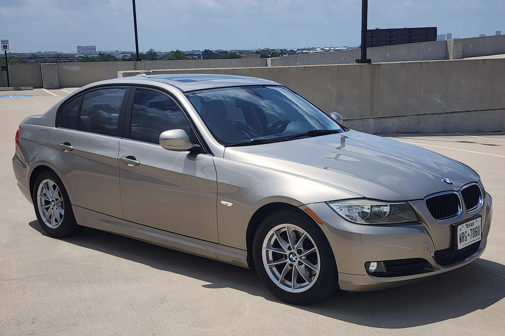 2010 BMW 3 Series sold for $12,500