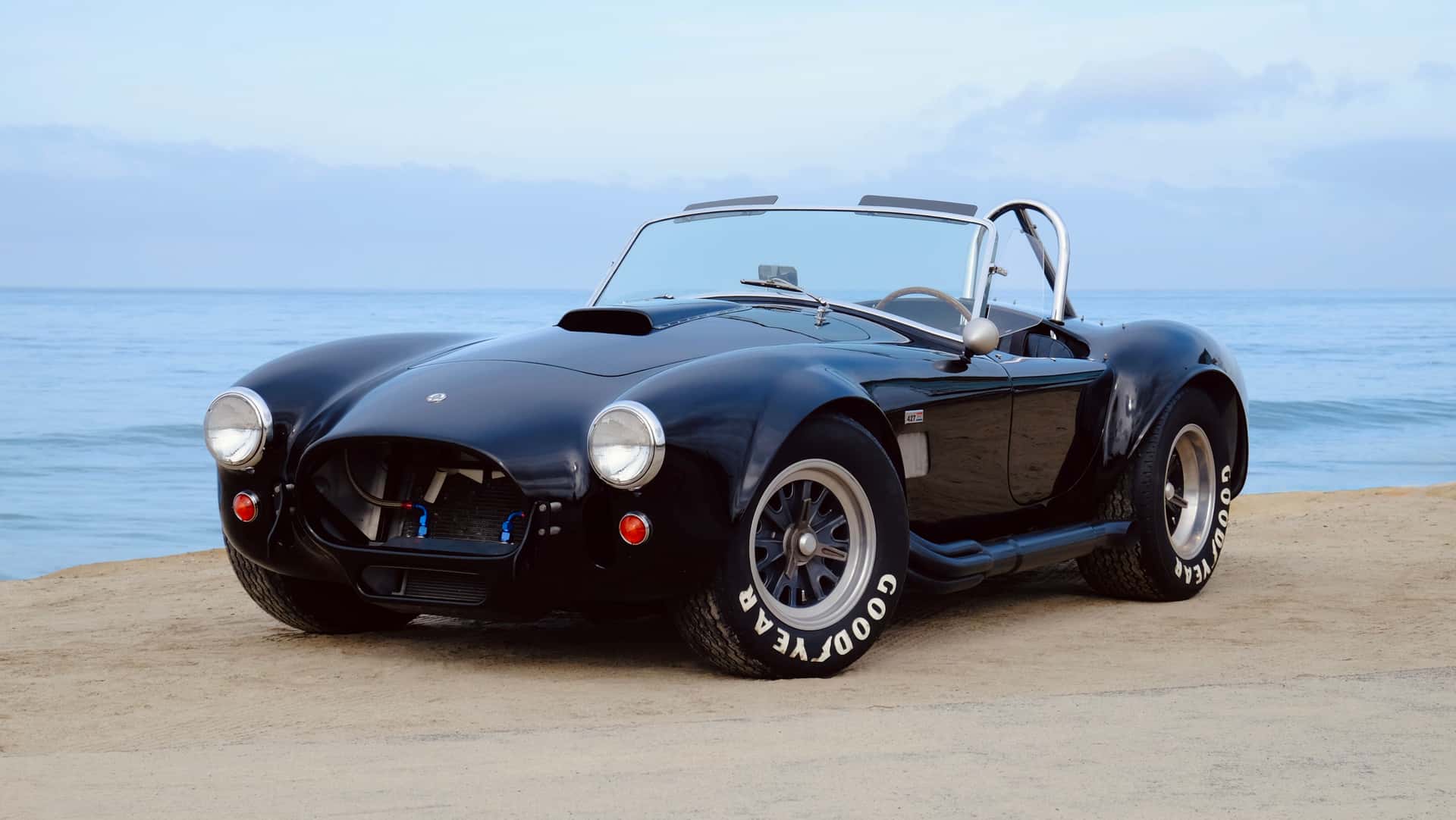 2000 Shelby Cobra sold for $187,000