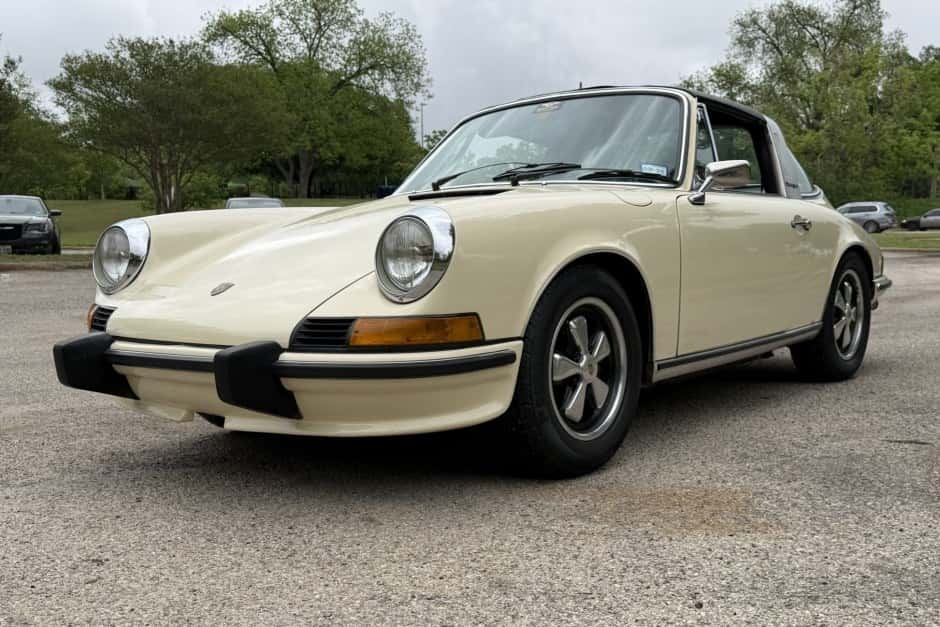 1973 Porsche LWB 911T (1969-1973) sold for $75,500
