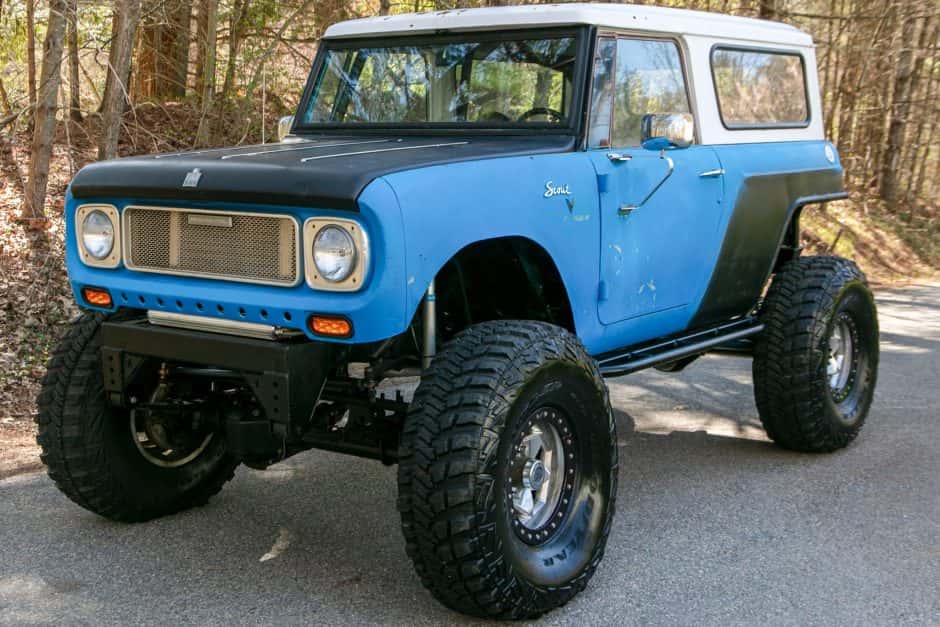 1969 International Harvester Scout 800A sold for $15,000