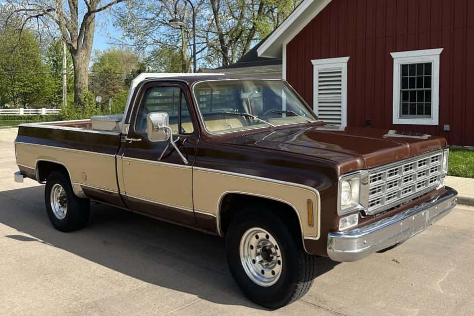 1977 Chevrolet C/K (1973-1991) sold for $9,601