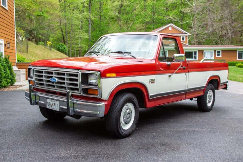 1986 Ford F-Series 1980-1986 sold for $15,250