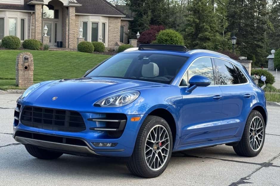 2015 Porsche Macan sold for $23,500