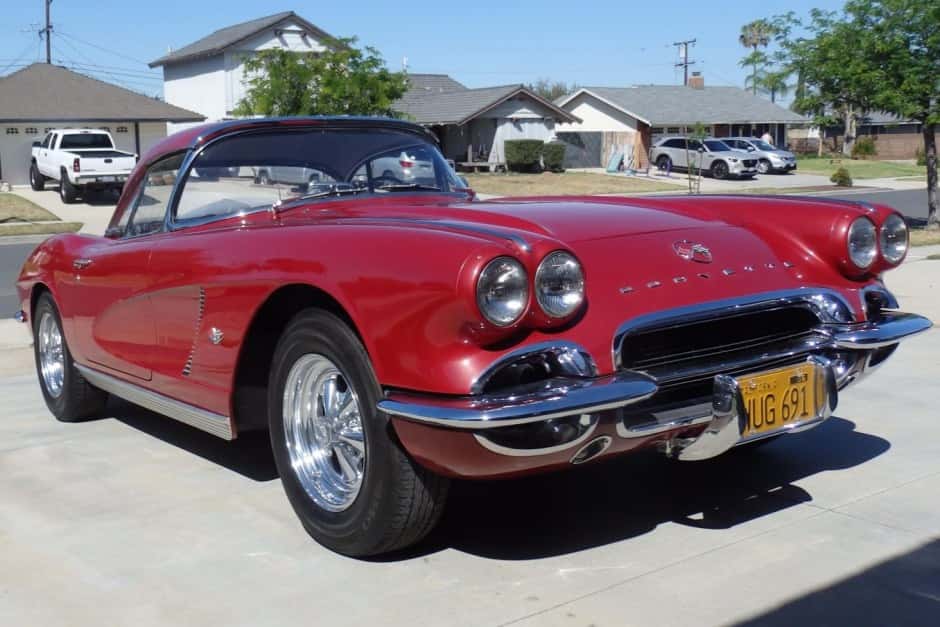 1962 Chevrolet Corvette C1 (1961-1962) sold for $38,000