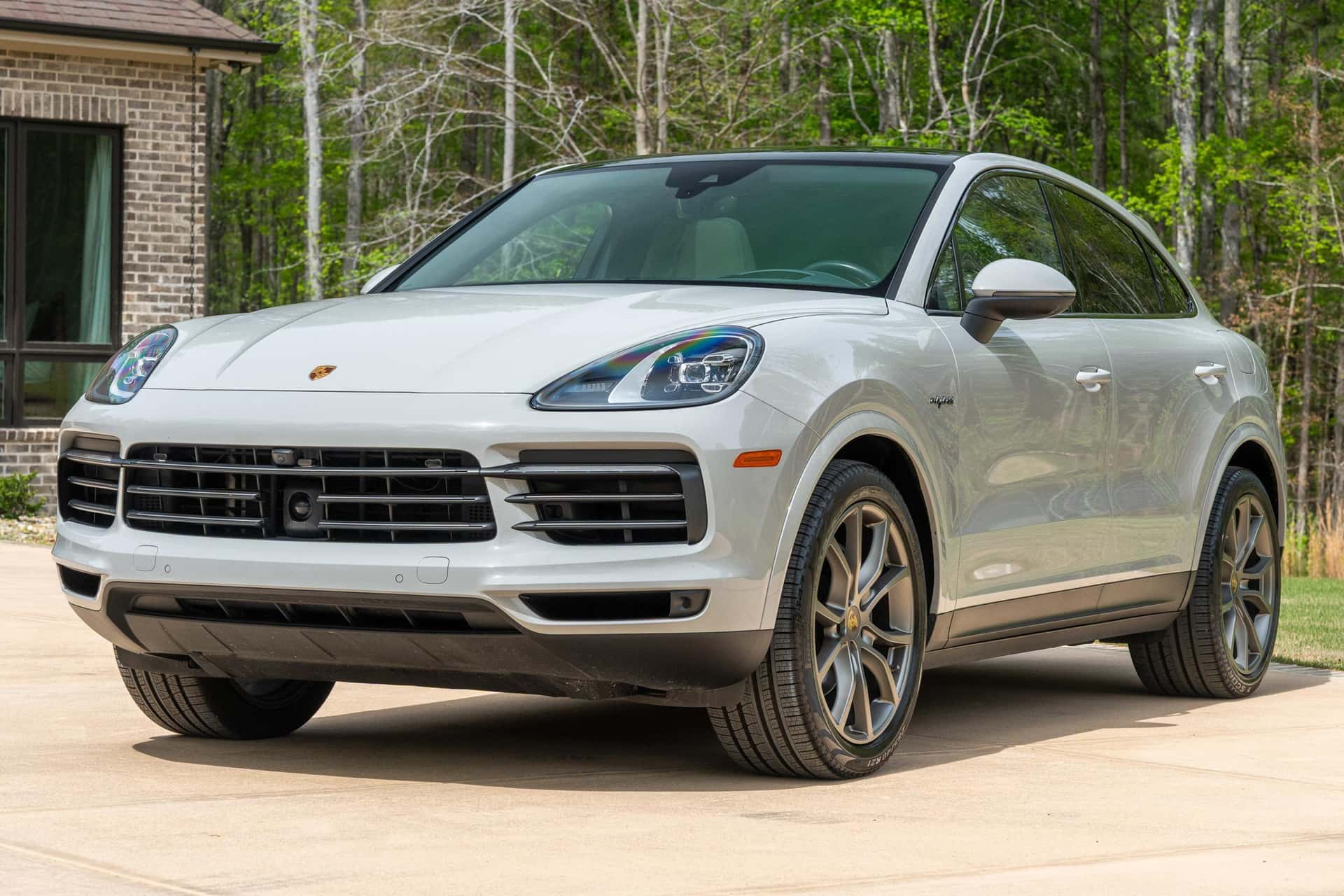 2023 Porsche Cayenne sold for $70,000