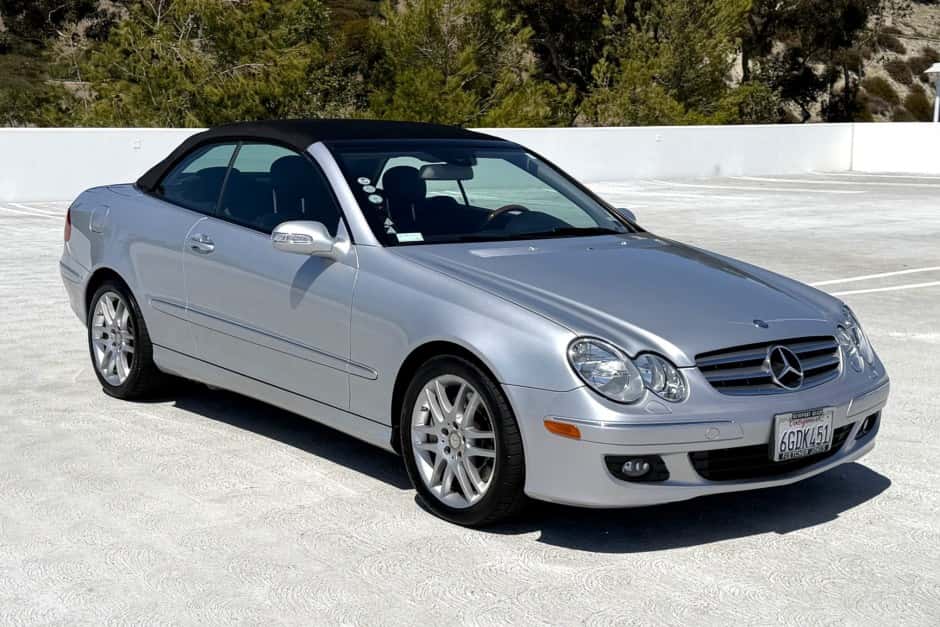 2009 Mercedes-Benz C209/A209 CLK-Class (Non-AMG) sold for $10,700