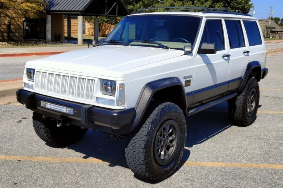 1996 Jeep XJ Cherokee sold for $10,000