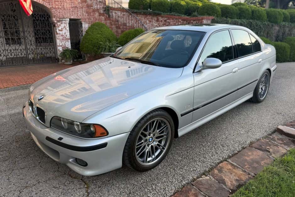 2003 BMW E39 M5 sold for $80,500