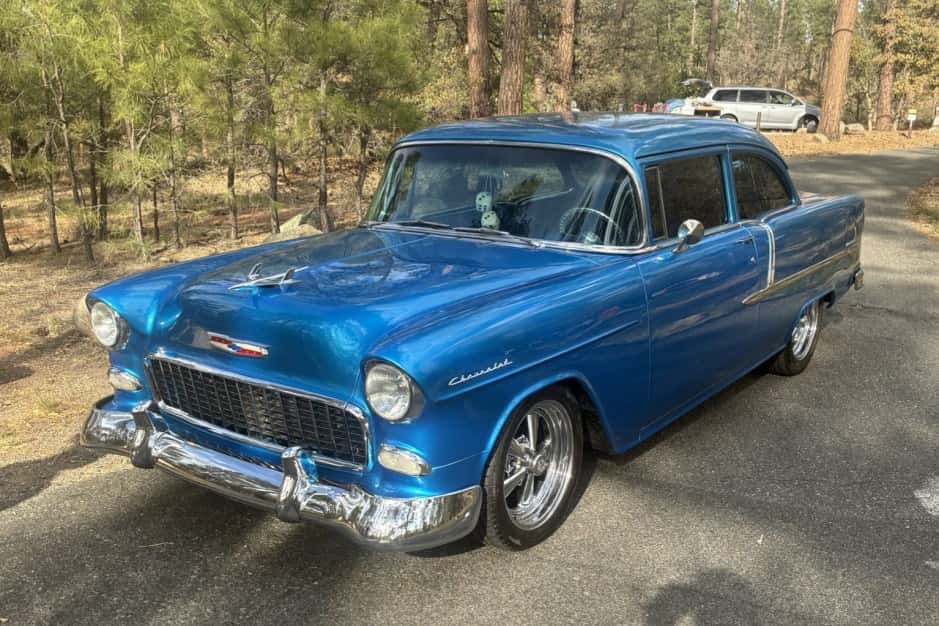 1955 Chevrolet Tri-5 sold for $40,000