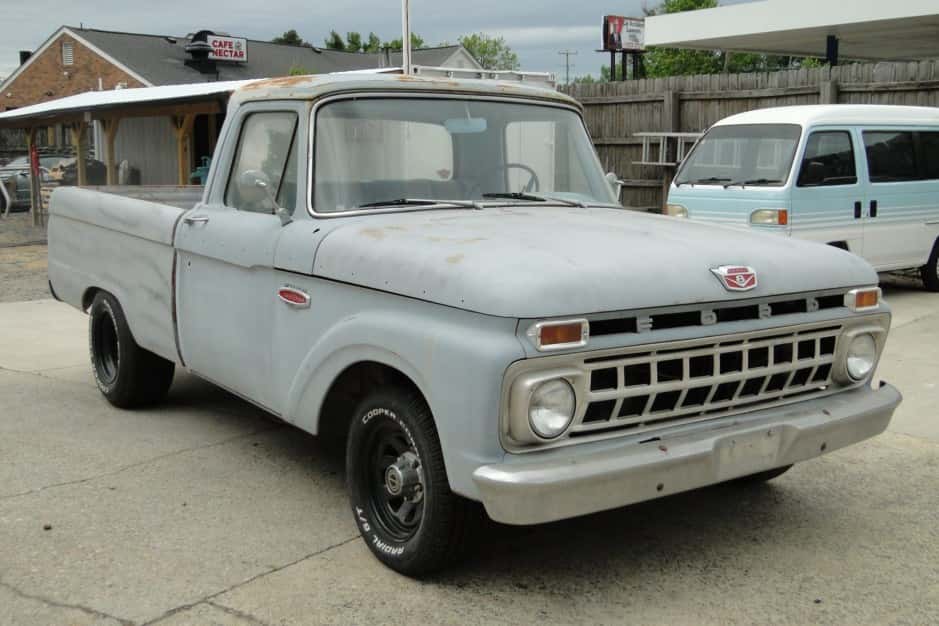 1965 Ford F-Series 1961-1966 sold for $4,200
