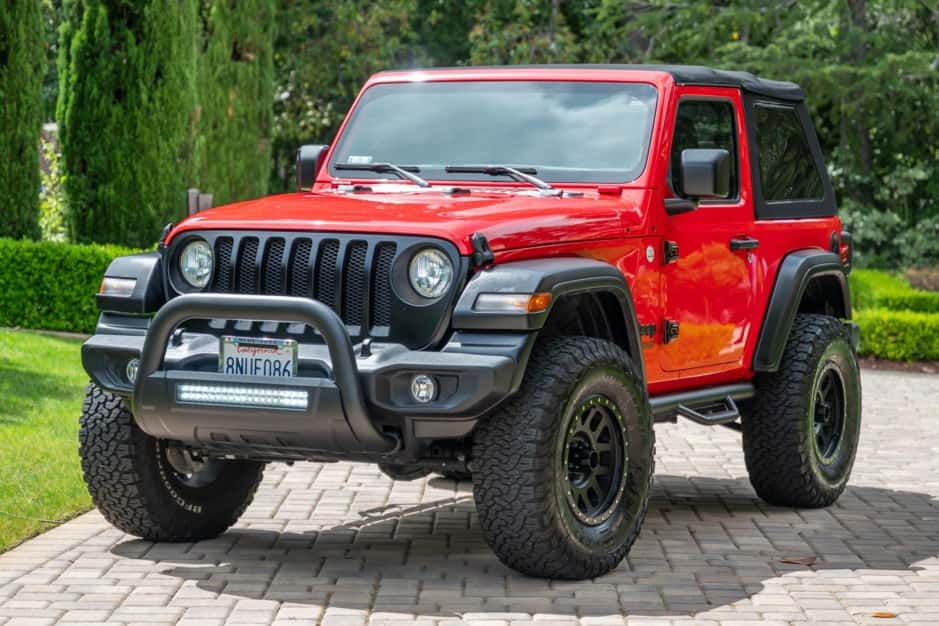 2019 Jeep Wrangler JL (2018+) sold for $32,538