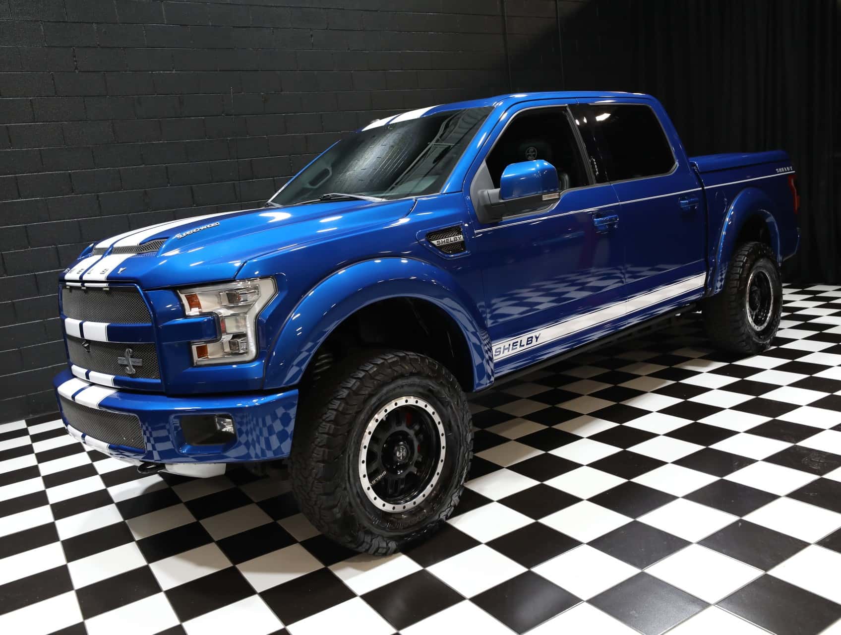 2017 Ford F-150 Shelby Super Snake sold for $71,400