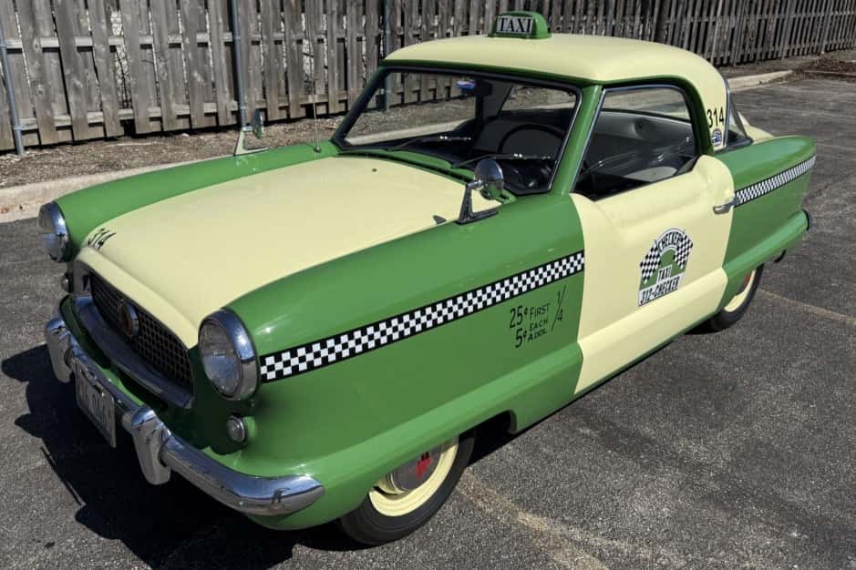 1959 Nash Metropolitan sold for $8,500