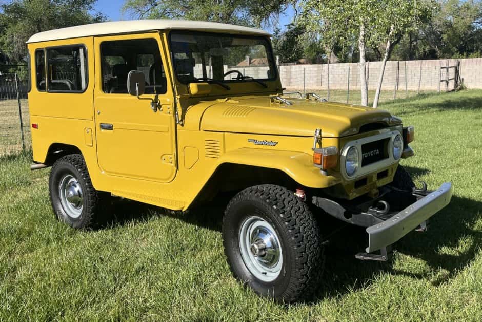 1977 Toyota Land Cruiser FJ40 sold for $31,000