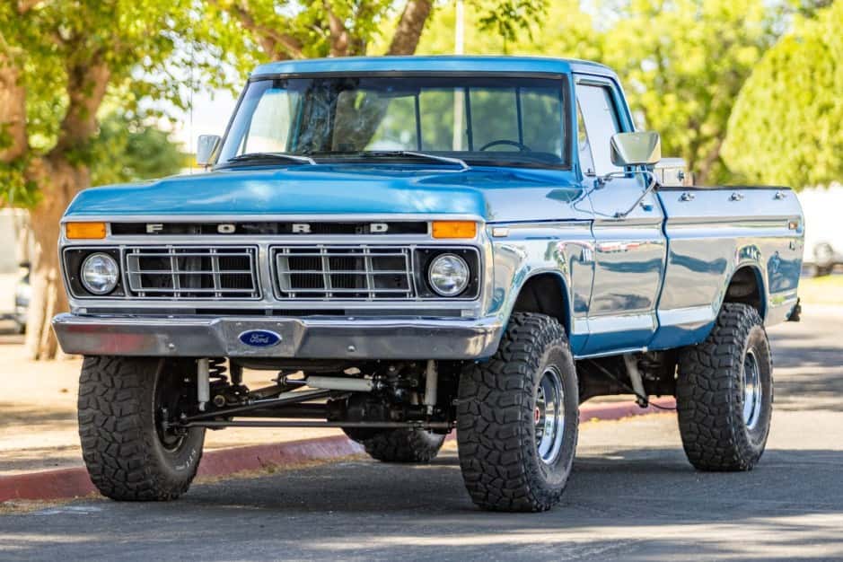 1976 Ford F-Series 1973-1979 sold for $34,000