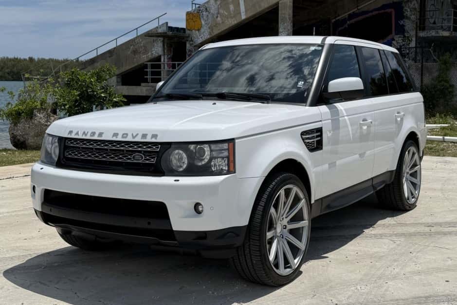 2013 Land Rover Range Rover Sport L320 sold for $20,500